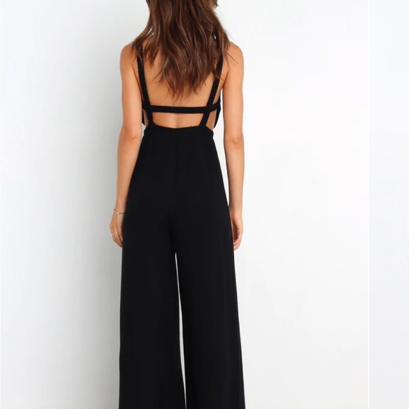 Size 2, black, petal and pup - Picture 3 of 3